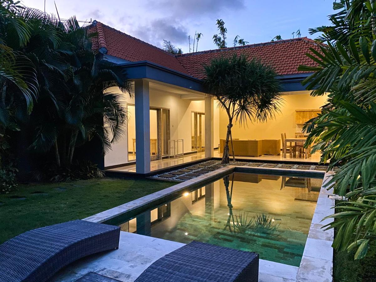 Tropical Luxe Villas Canggu - Finns & Atlas Exteriér fotografie